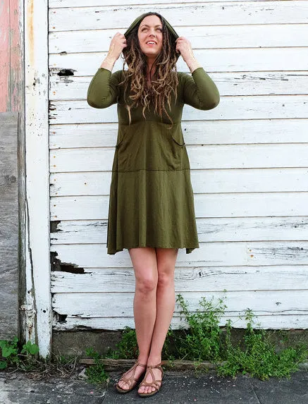 Hooded Eclipse Kangaroo Pocket Wanderer Short Dress