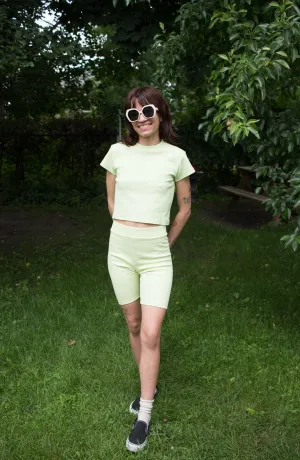 Odeyalo Tuck Shorts (Honeydew)