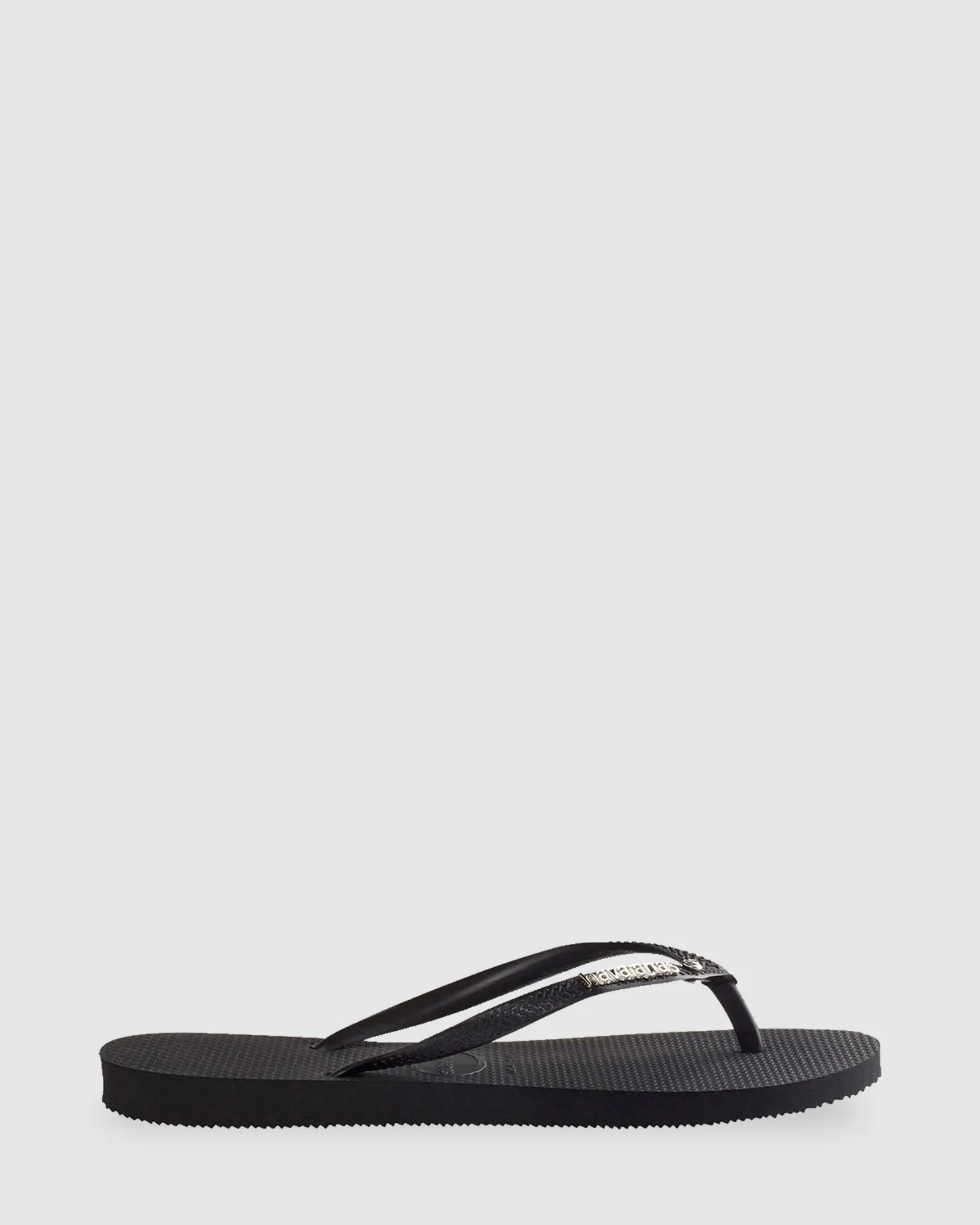 SLIM METAL LOGO CRYSTAL BLACK THONGS